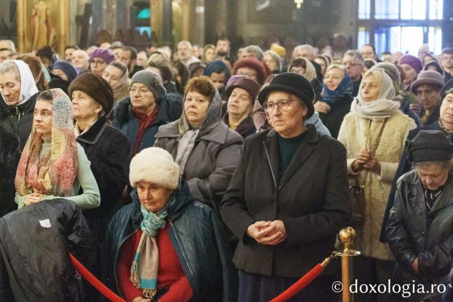 Preasfințitul Părinte Nectarie a slujit la Catedrala Mitropolitană din Iași / Foto: Mihail Vrăjitoru