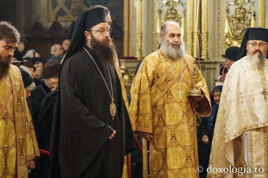 Preasfințitul Părinte Nectarie a slujit la Catedrala Mitropolitană din Iași / Foto: Mihail Vrăjitoru