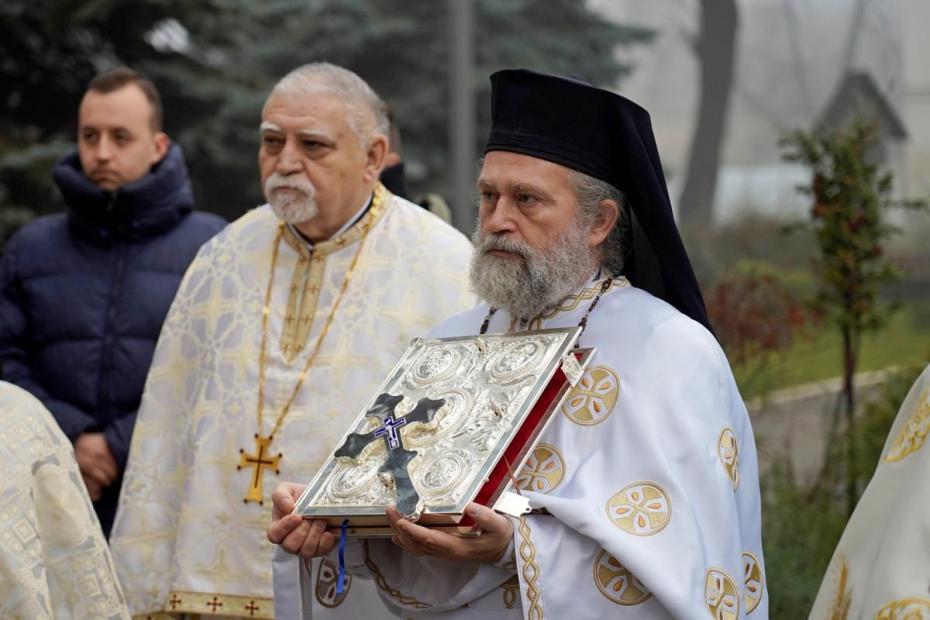 „Să fim uniți în lucrarea cea bună”, este îndemnul PS Nichifor Botoșăneanul pentru ieșeni și pentru părinții de la Mănăstirea Golia / Foto: Flavius Popa